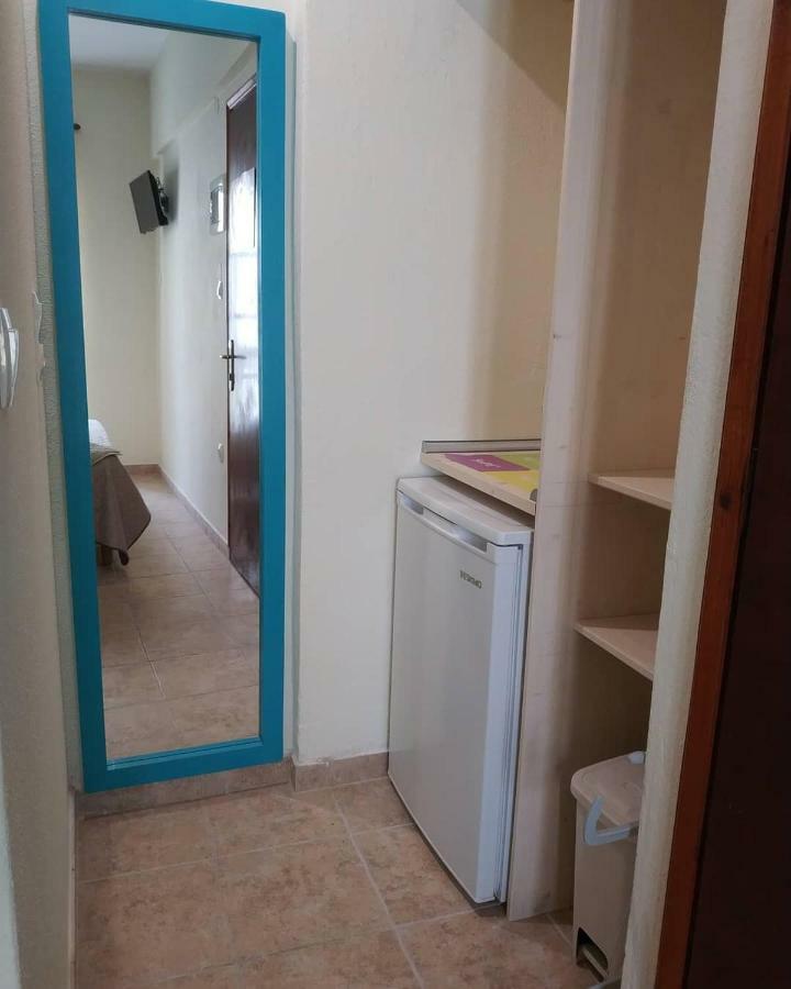 Sokaki Rooms Скиатос Экстерьер фото